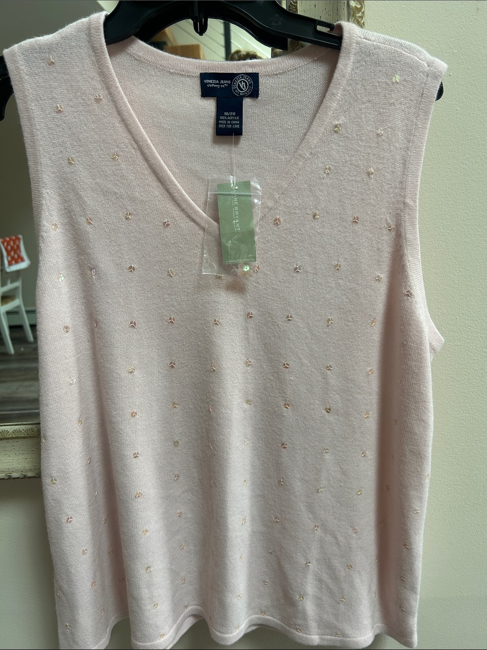 Venezia jeans Embellished Sleeveless V-Neck Tank in Pale Pink lane Bryant